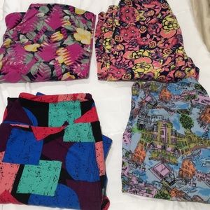 Set of 4 LulaRoe leggings OS